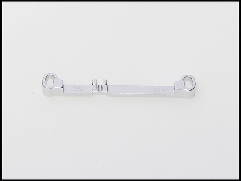 (immagine di) PN Racing Mini-Z MR03 Double A-Arm +1 Deg Tie Rod (Silver)